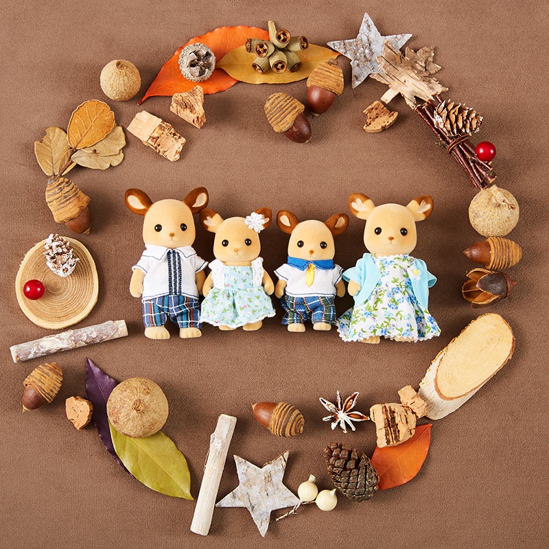 Sylvanian Families Gia Đình Nai Vàng Deer Family