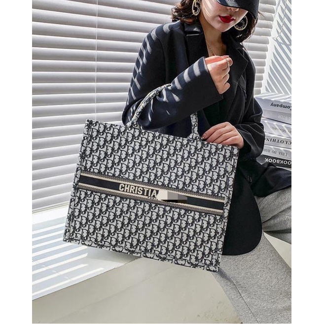 🎁 Túi Xách công sở D.I.O.R.R tặng kèm khăn lụa❣️💚  tkutrangg bag store  💚