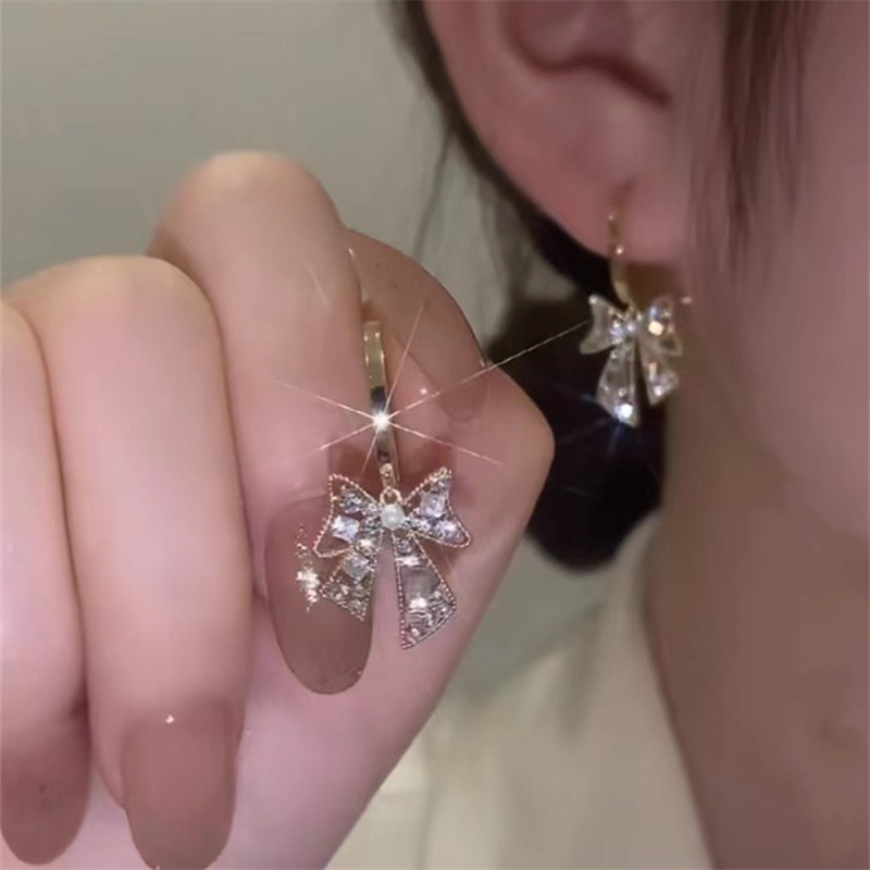 Bông Tai Hình Nơ Đính Ngọc Trai Kim Cương Giả Lấp Lánh Thời Trang Dành Cho Nữ F571