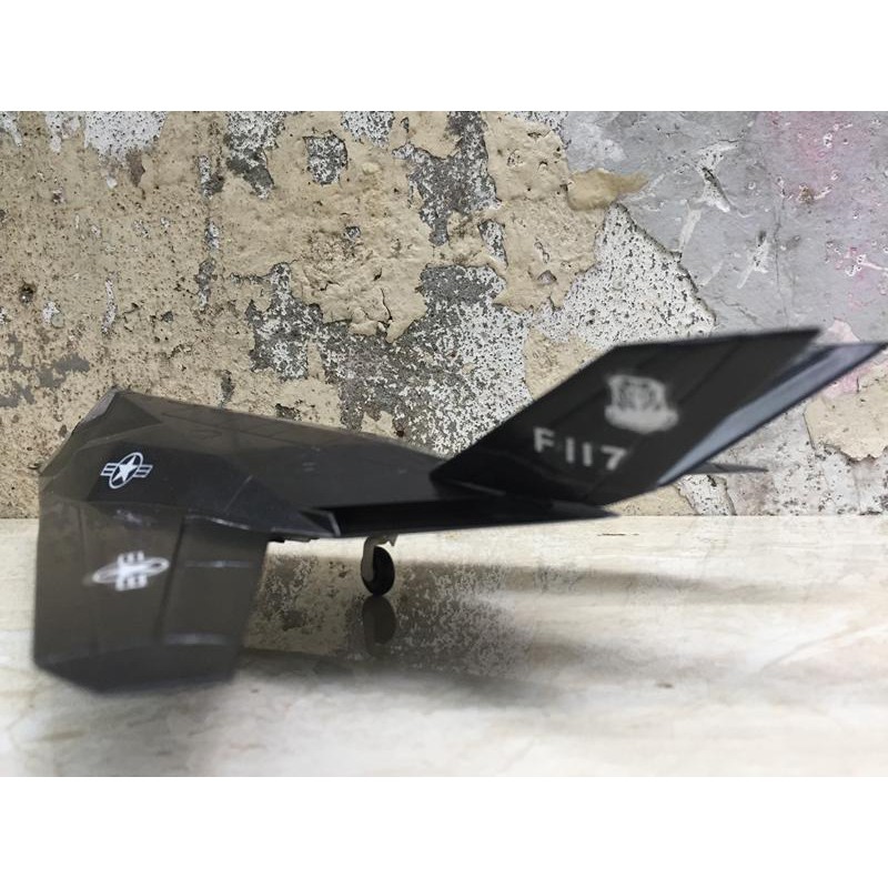 Mô hình Máy báy F-117A 1:72-ABS