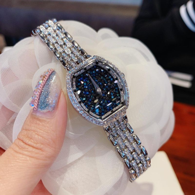 Đồng hồ nữ Davena mặt xanh 27mm cực đẹp