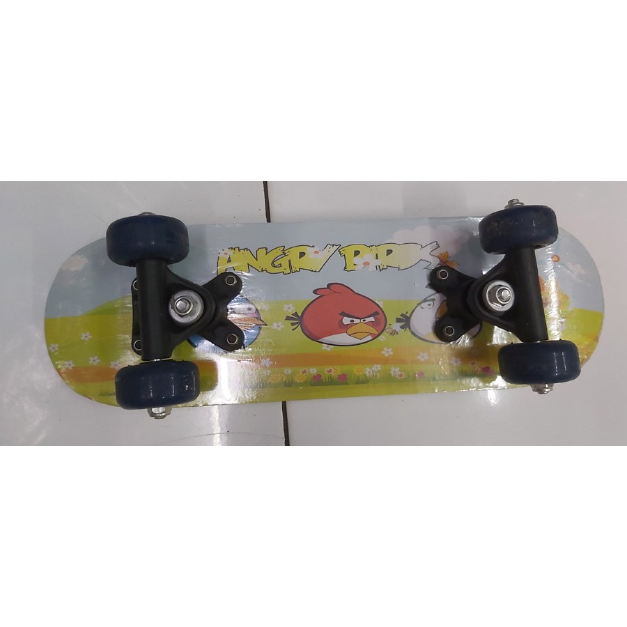 Mới Ván Trượt Skateboard Hình Angry Birds Dễ Thương Cho Bé