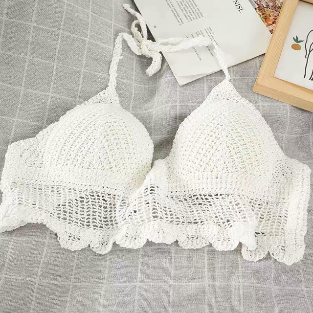 Áo bra đan móc Hồ Ngọc Hà