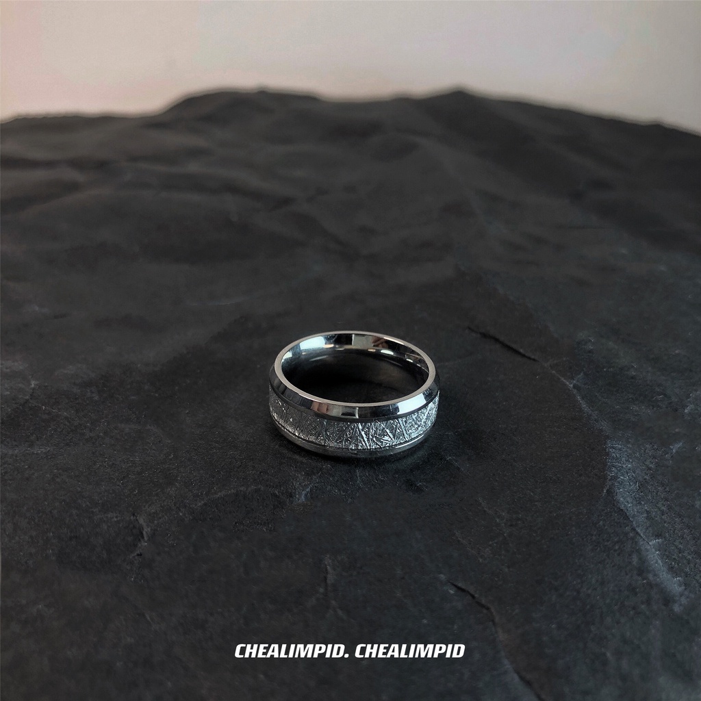 Nhẫn Đeo Tay Bằng Thép Titan Họa Tiết Sọc Caro Phong Cách Harajuku Cho Nam Và Nữ