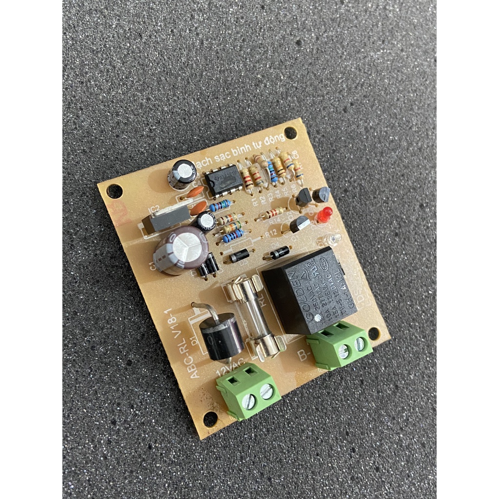 Mạch sạc bình ắc quy 12v tự ngắt