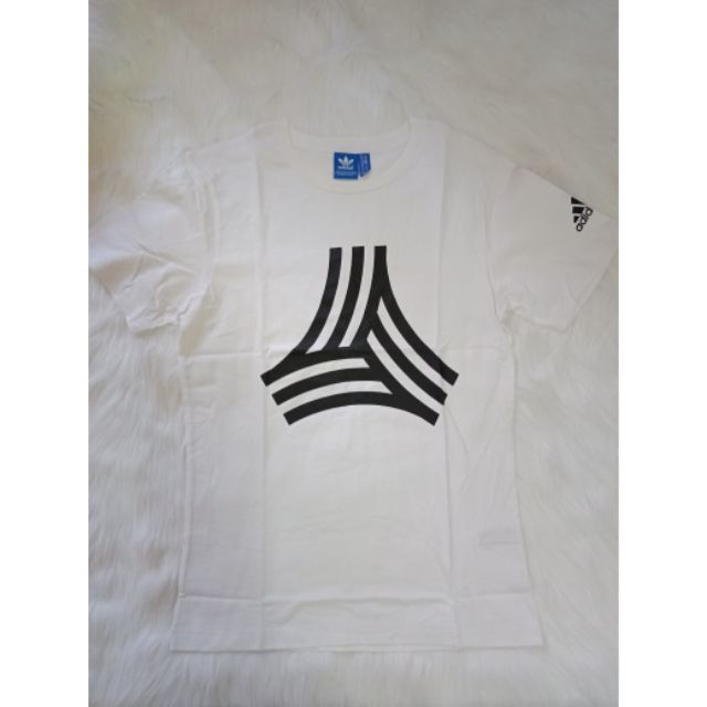 Bộ thể thao adidas
