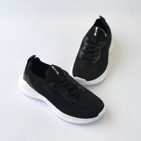 GIÀY THỂ THAO BÉ TRAI BÉ GÁI CỔ CHUN DSB132200