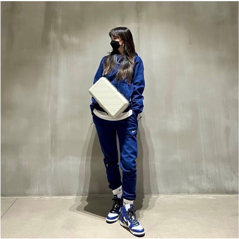 Túi chéo Off-White x Amore Pacific Protection Box Bill hàn