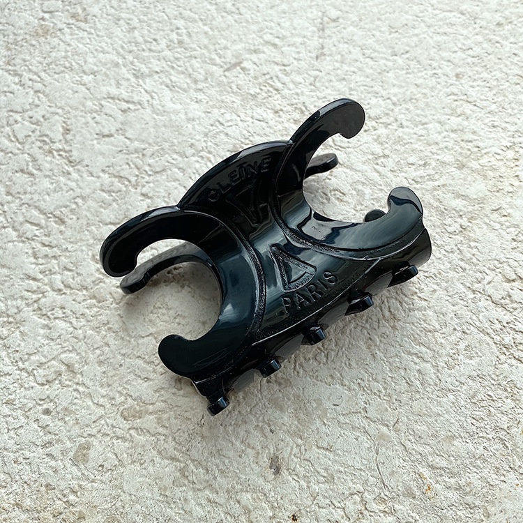 Kẹp Tóc Hình Cá Mập Bằng Acrylic Thiết Kế Độc Đáo Thời Trang