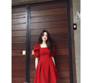 ĐẦM CỔ VUÔNG PLI (KÈM HÌNH THẬT)