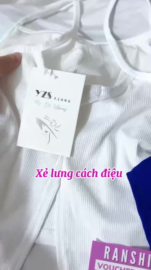 [CÓ MÚT] Áo Hai Dây Croptop Cách Điệu Cổ Yếm Xẻ Lưng BM Có Sẵn Đệm Mút Ngực Siêu Xinh Mặc Đi Chơi Đi Biển - RA161 | BigBuy360 - bigbuy360.vn