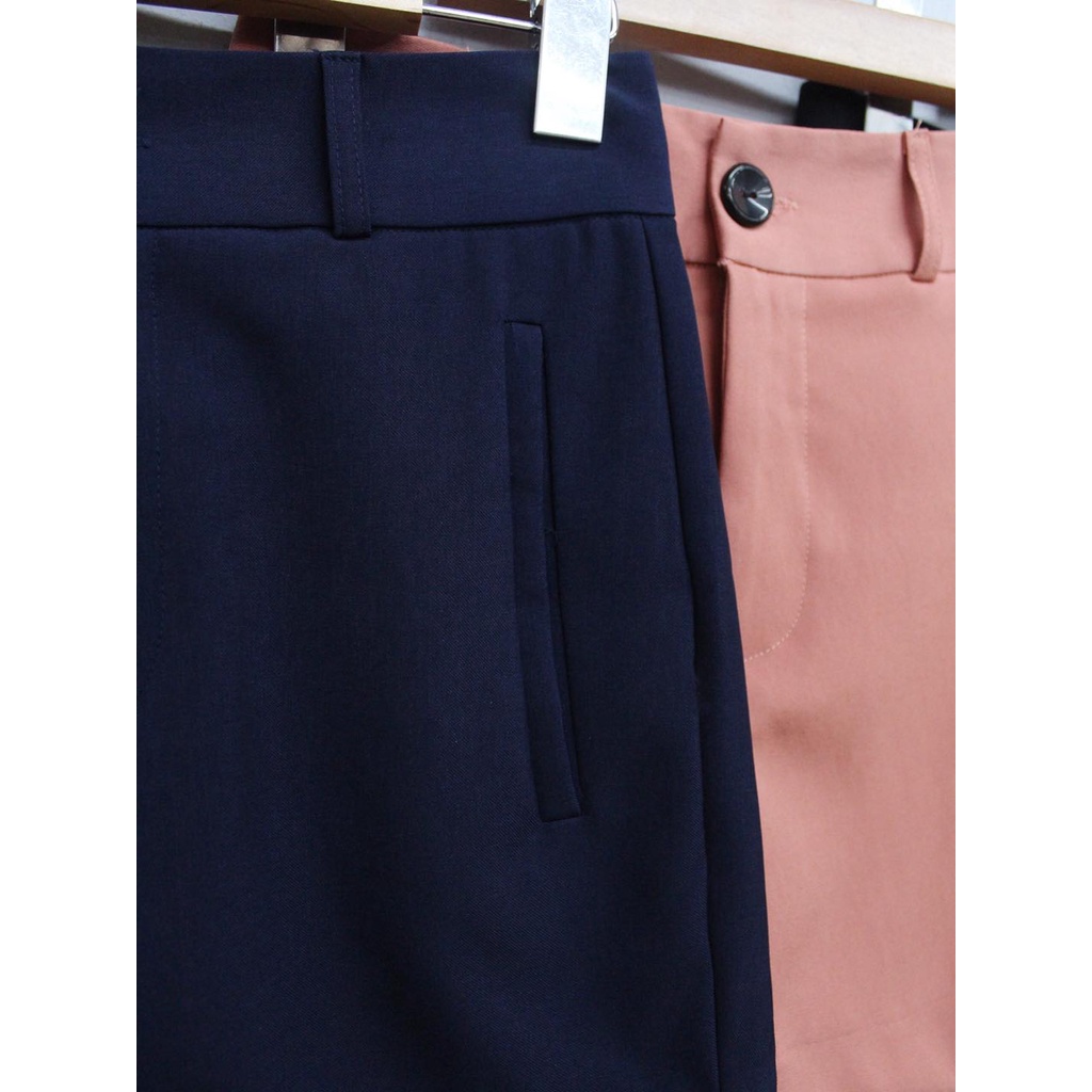 Q9533 - Quần short Mango, trơn