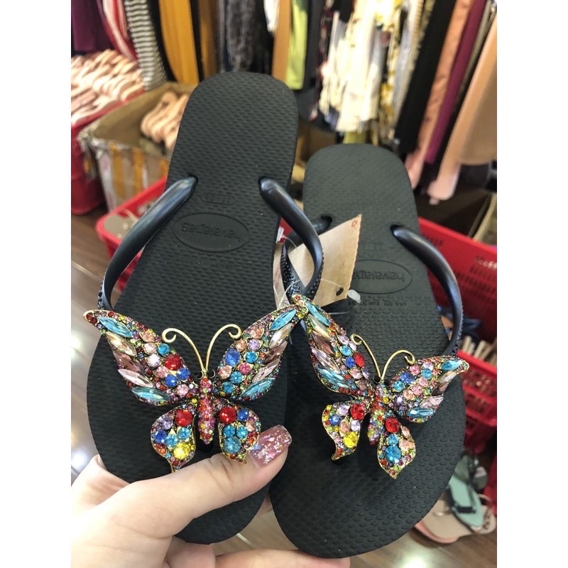 Havaianas Thái kèm charm