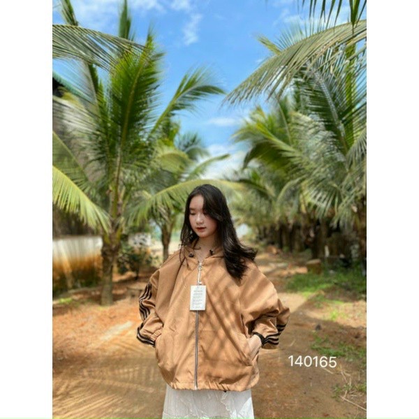 Áo Khoác Nhung Lì Da Lộn 2 Lớp Chạy Viền Sọc Tay Form Rộng Siêu Xinh Thời Trang 4 Mùa Ulzzang KUN