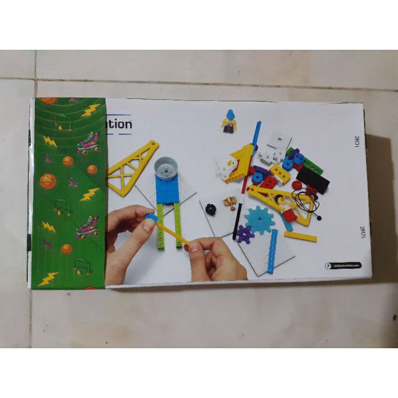 Bộ LEGO Education BricQ cho bé từ 6 tuổi trở lên
