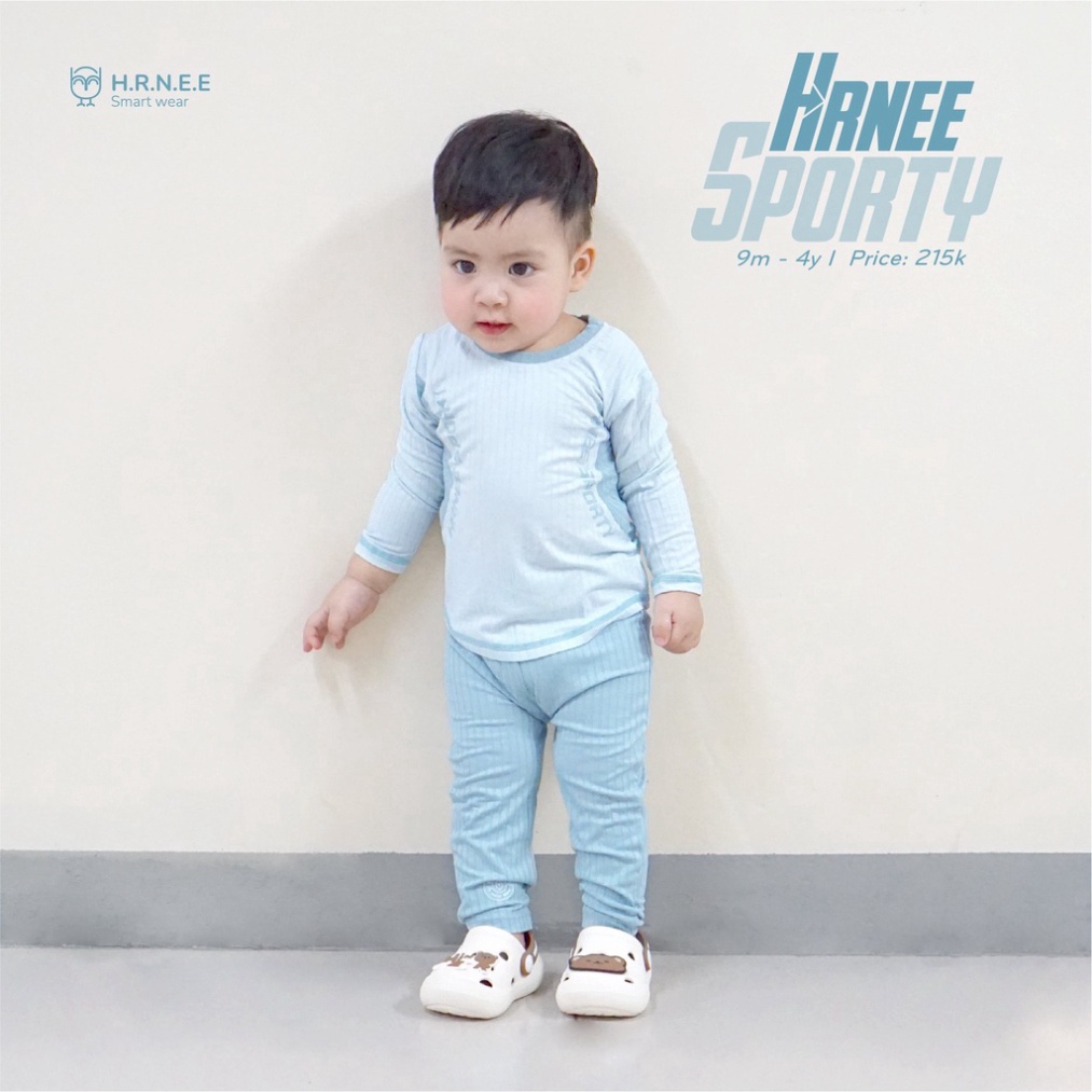 (Hàng mới về) Bộ quần áo dài tay chất liệu sợi sồi cao cấp hãng HRNEE - Bộ sưu tập HRNEE Sporty
