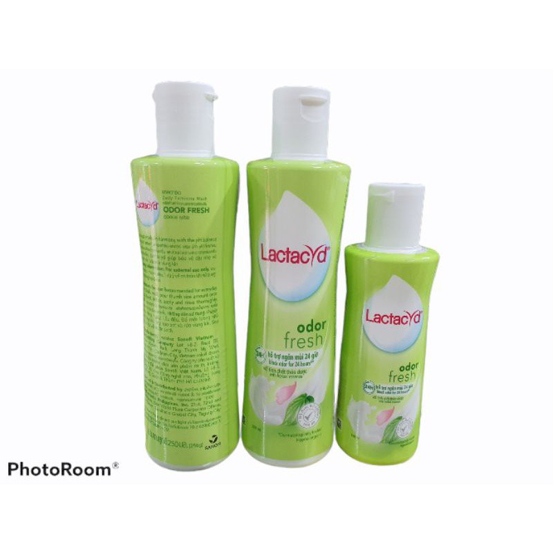 Dung dịch vệ sinh phụ nữ Lactacyd lá trầu không 250ml