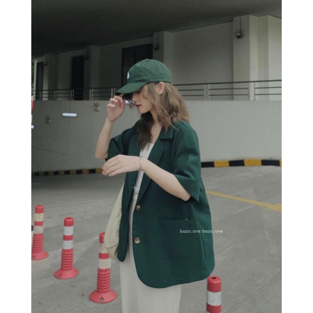 Áo Blaze -áo vest ngắn tay có túi xanh lá. | BigBuy360 - bigbuy360.vn