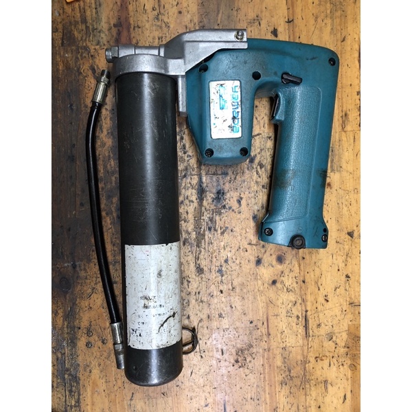 Bơm Mỡ Bò Yamada