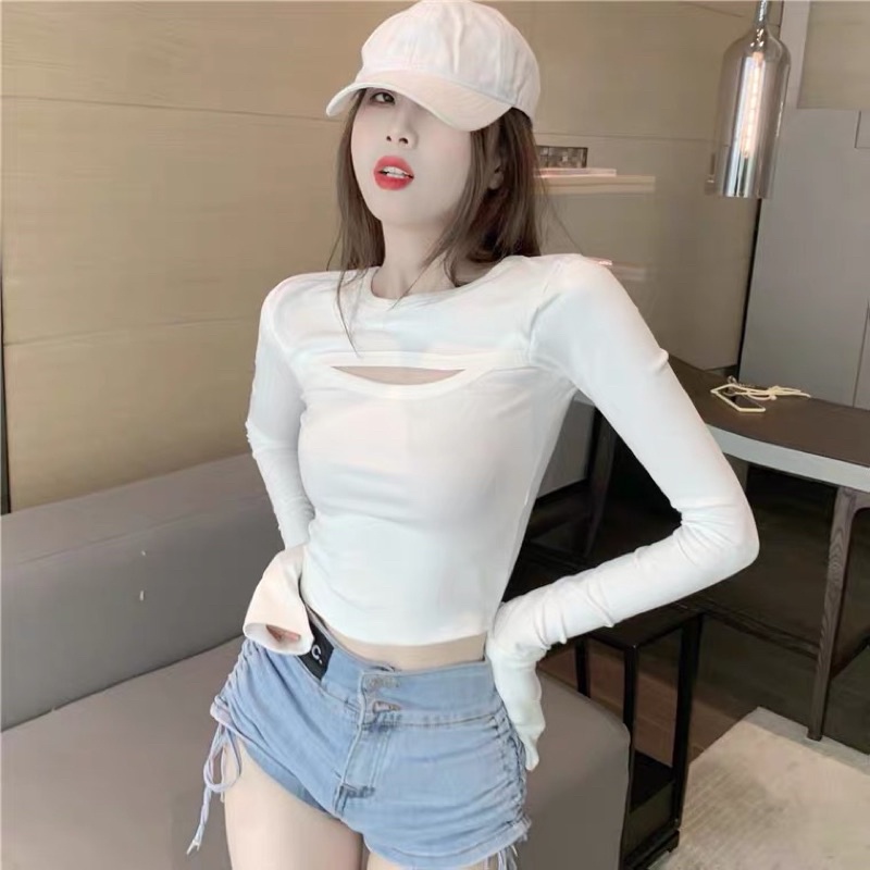 Áo hở ngực tay dài