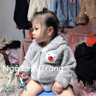 Áo lông cừu có mũ cho bé