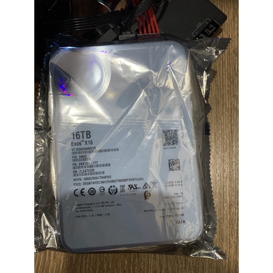 Ổ cứng HDD Seagate EXOS X16 16TB(3.5 inch, Sata 6Gb/s, 256MB Cache, 7200rpm)