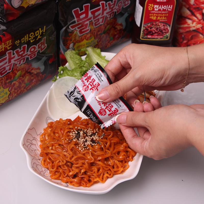 Lốc 5 gói mì cay Samyang Hàn Quốc, mì gà xào khô Samyang trộn gia vị gói 140gram