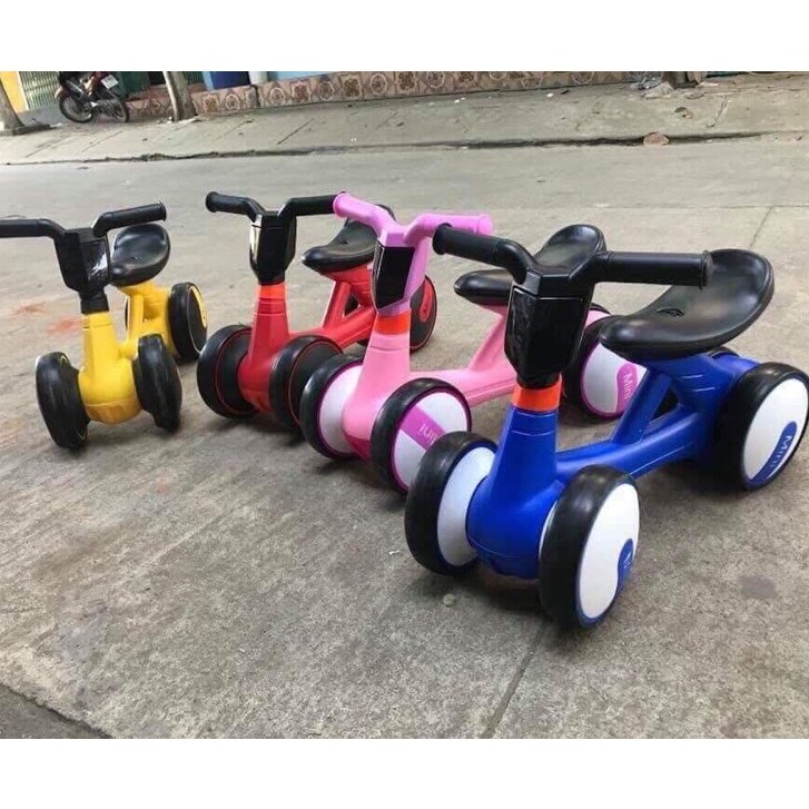 Xe Chòi Chân Thăng Bằng MiTi Bike (Có Nhạc + Đèn)