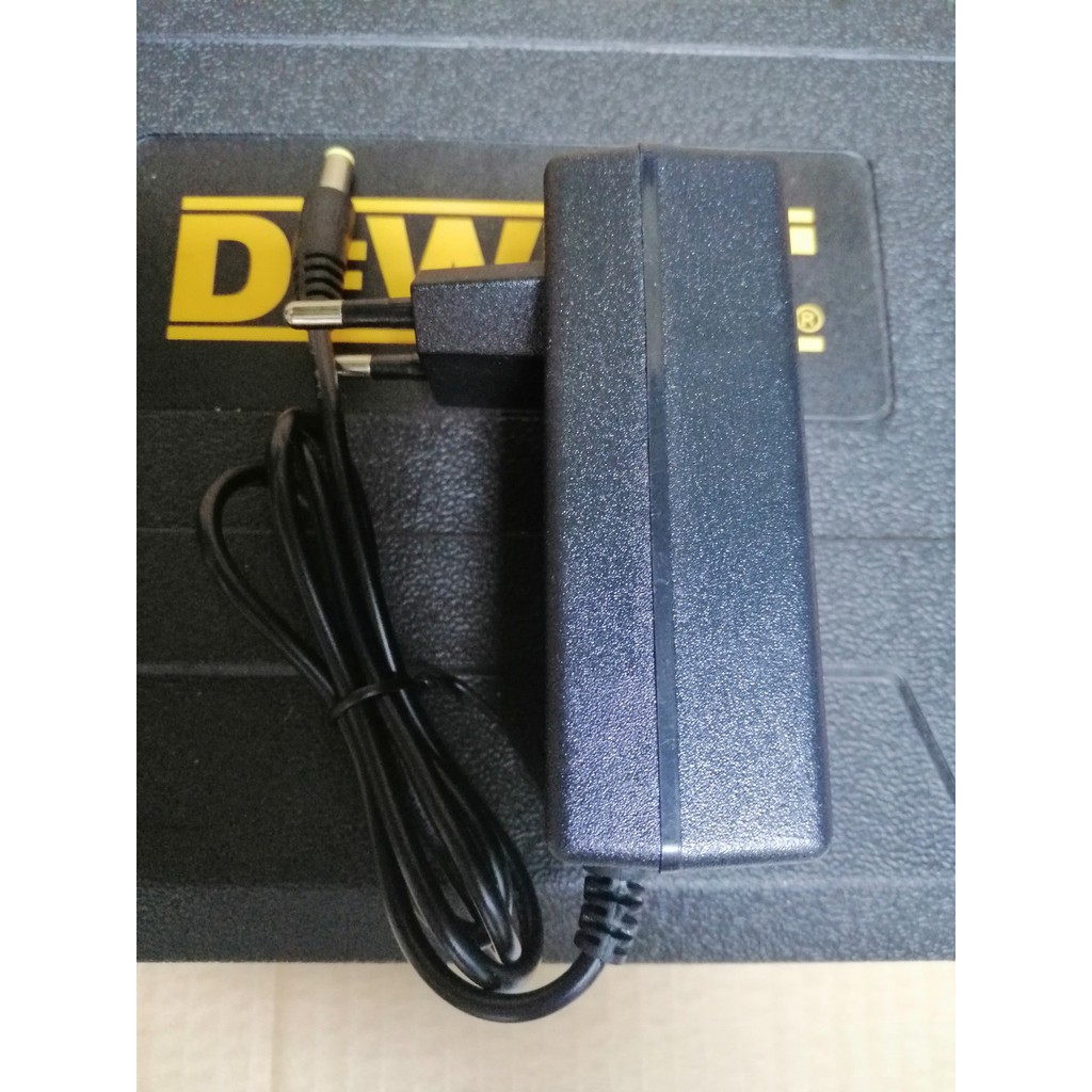 Sạc máy khoan pin 24V 26V 36V Dewalt