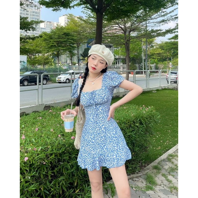 Đầm hoa xanh thắt nơ lưng