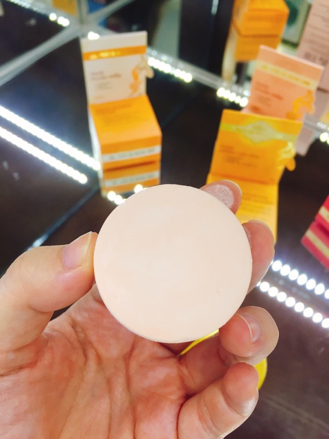 Phấn Nén Trang Điểm Phấn Nụ Hoàng Cung (Màu Trắng/ Màu Da) | BigBuy360 - bigbuy360.vn