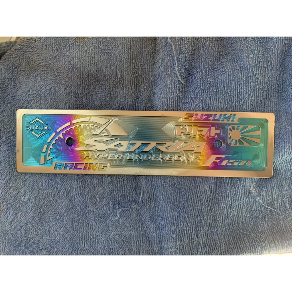 Bảng tên chữ satria titanium mẫn điện phân