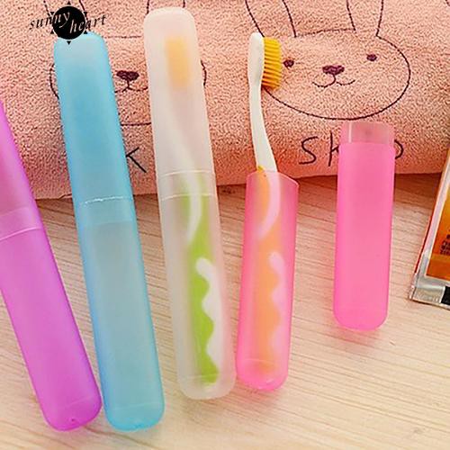 Hộp đựng bàn chải đánh răng khi đi du lịch