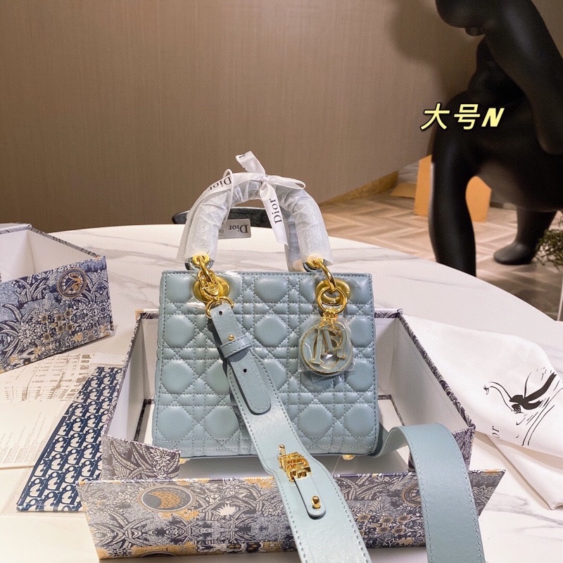 Túi xách diỏr lady sz 20 chất da thật hàng order trung