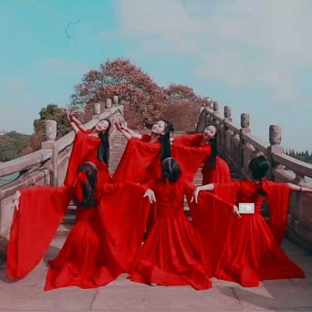 Trang phục múa cổ trang