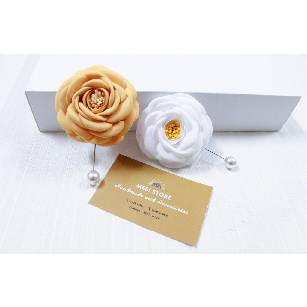 Hoa cài áo handmade MEBI Store mẫu hoa cánh tròn nhụy tim chùm 7 màu hoa nobox