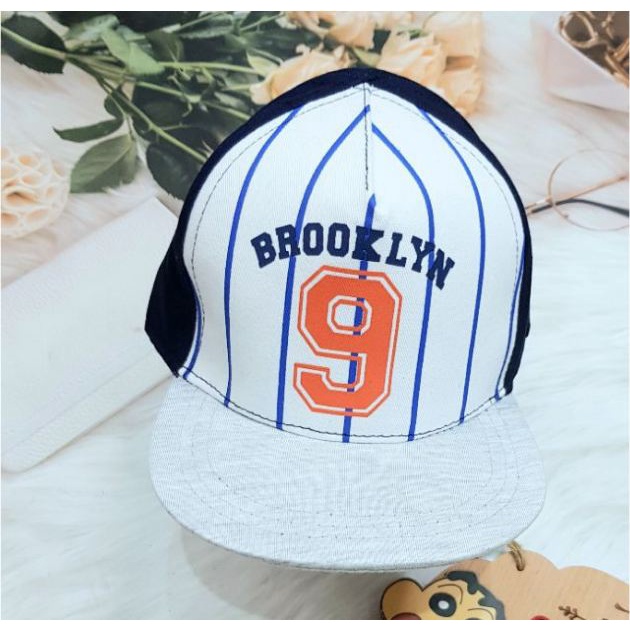 Mũ lưỡi trai xuất dư cho bé HM