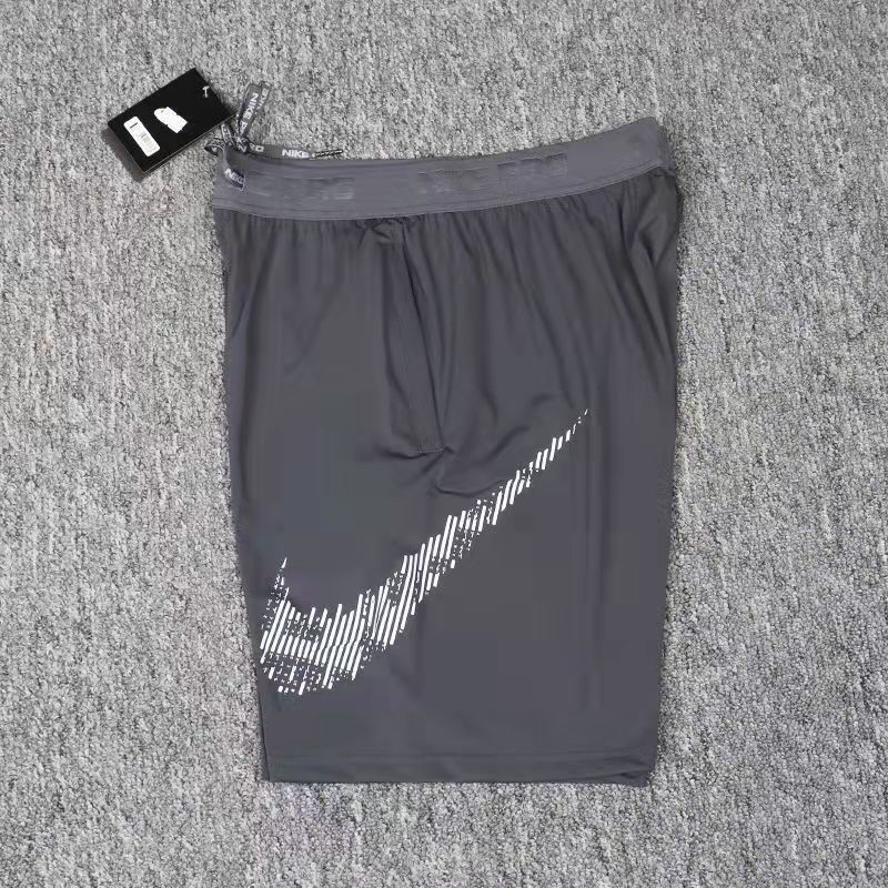 [Có Sẵn Để Nhật Bản] Quần Đùi Thể Thao Bằng Lụa Lạnh Nhanh Khô Dáng Rộng Có Móc Lớn Dễ Phối Đồ Cho Nam