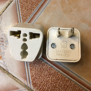 Phích cắm chuyển 3 chân ra 2 chân Dẹt