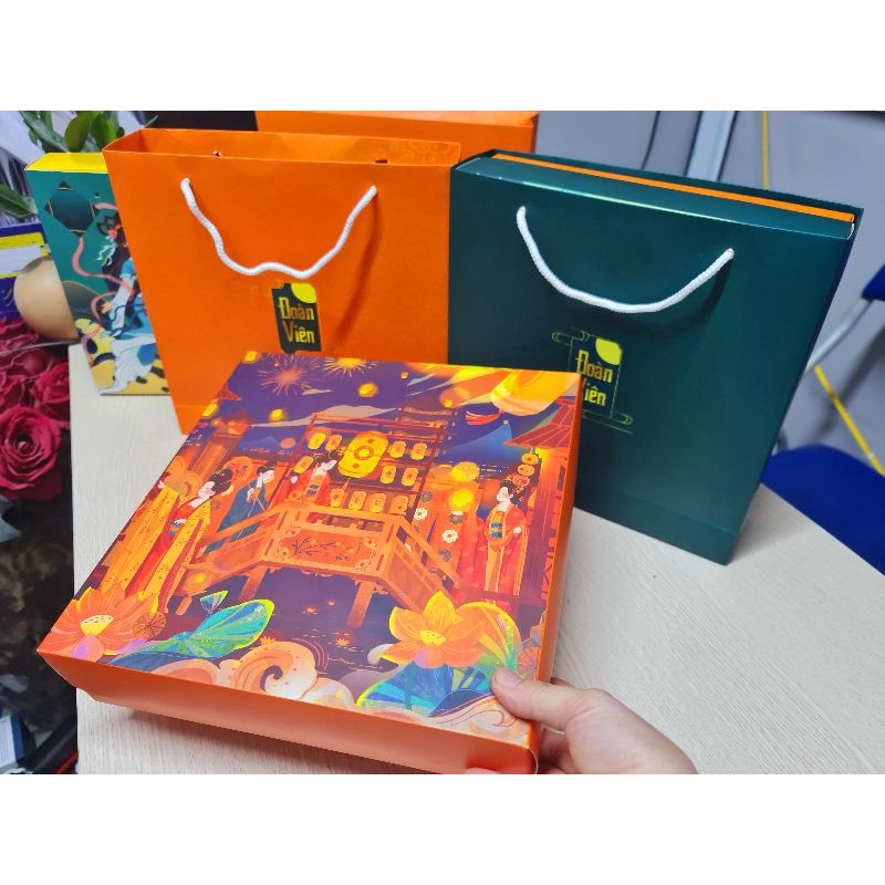 Hộp bánh trung thu set 4 bánh 2022