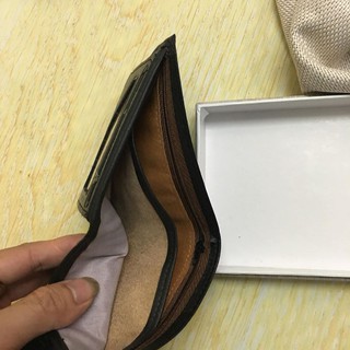 Ví da nam thời trang lịch lãm
