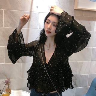 Áo chấm bi