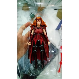 Mô hình Marvel Select Scarlet Witch