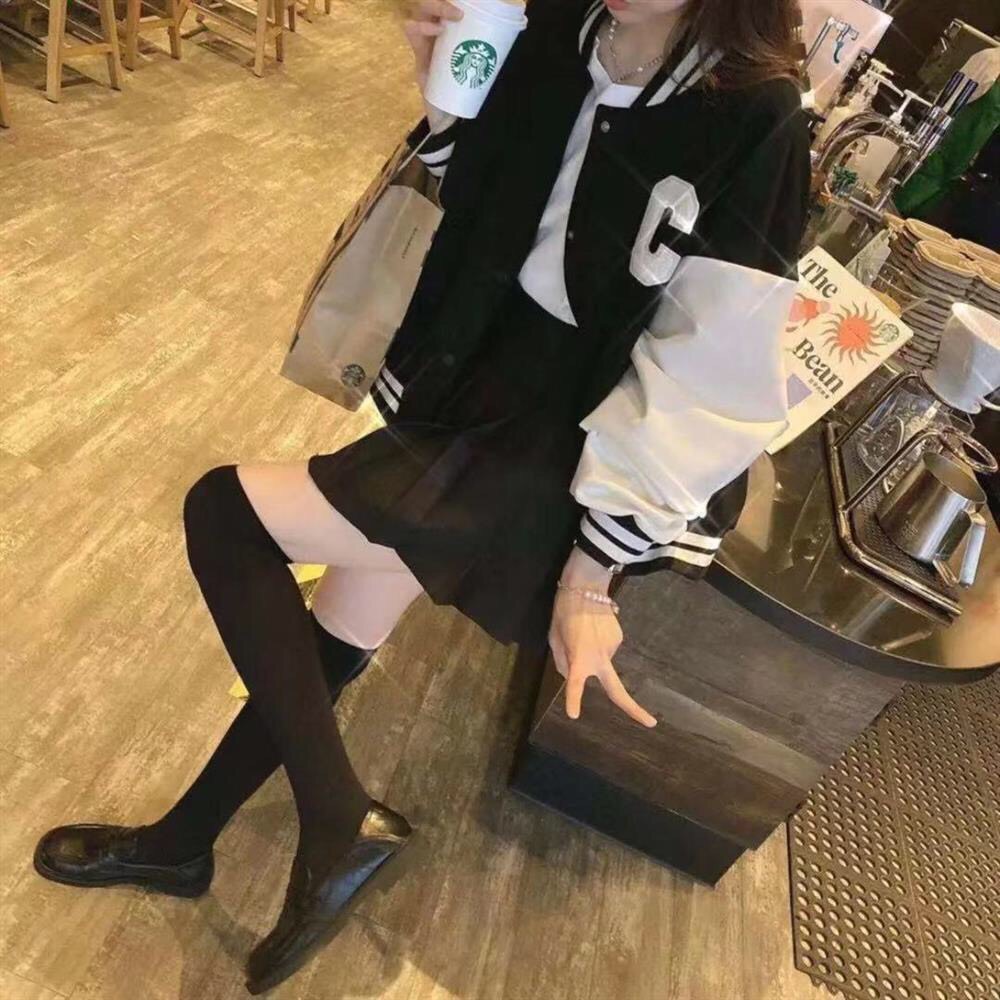 ÁO HOODIE LOGO TRƯỚC CHỮ C SIÊU XINH | BigBuy360 - bigbuy360.vn