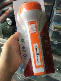 ĐÈN SẠC SUNMAX SLE2020