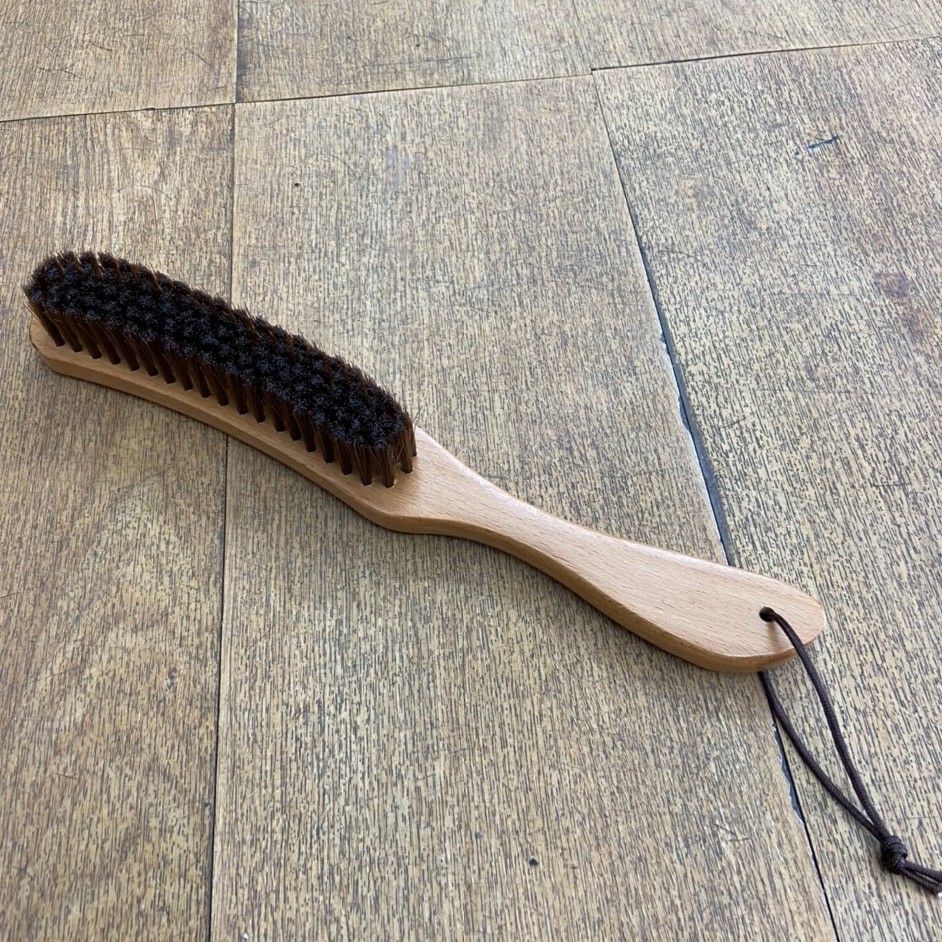 Chổi phủi tóc cong Tomo lông mềm mịn