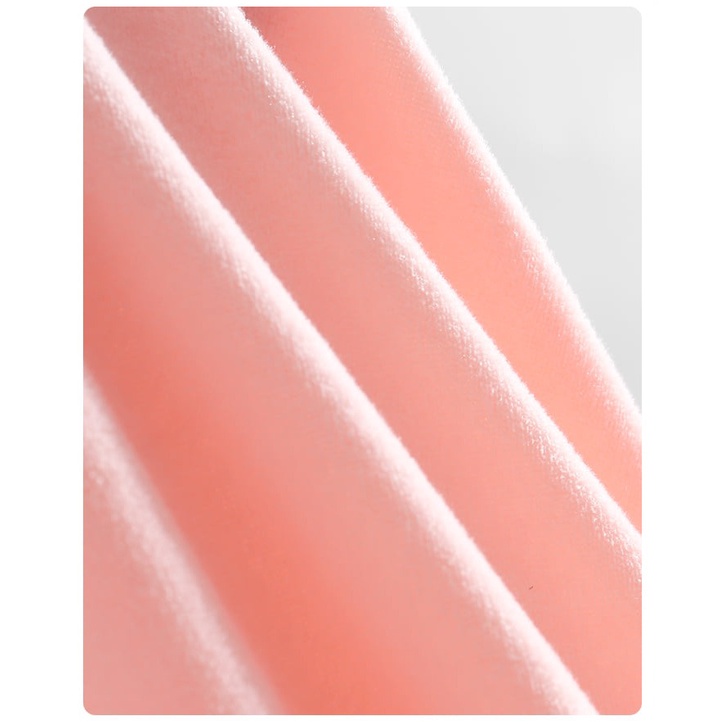 MIẾNG NHÉT CHỖ HỞ GHẾ NGỒI XE HƠI HÌNH HELLO KITTY DỄ THƯƠNG