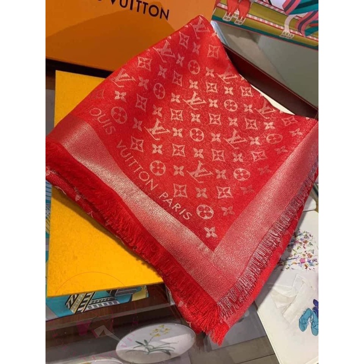 Khăn Choàng Đũi Lv Vuông 1.4m Mướt Mịn Và Sang Trọng Mẫu 1