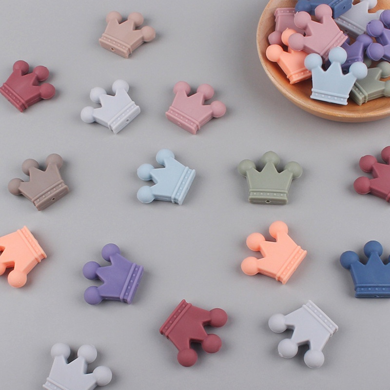 Set 10 Đồ Chơi Xỏ Hạt Silicon Hình Vương Miện Hoạt Hình Dành Cho Bé Gặm Nướu