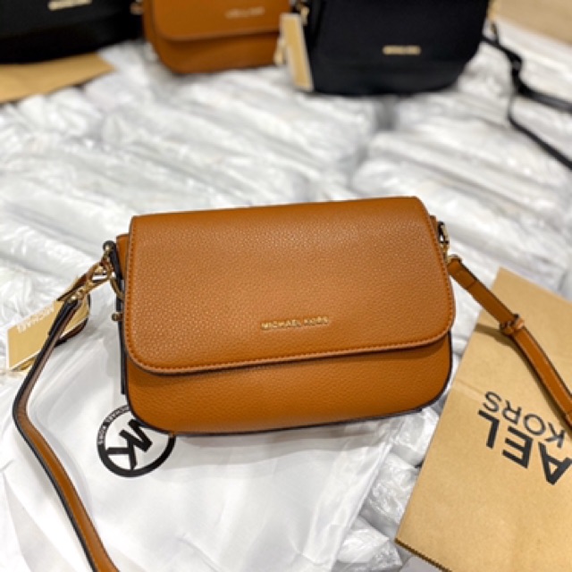 TÚI MICHAEL KORS BEDFORD LEGACY